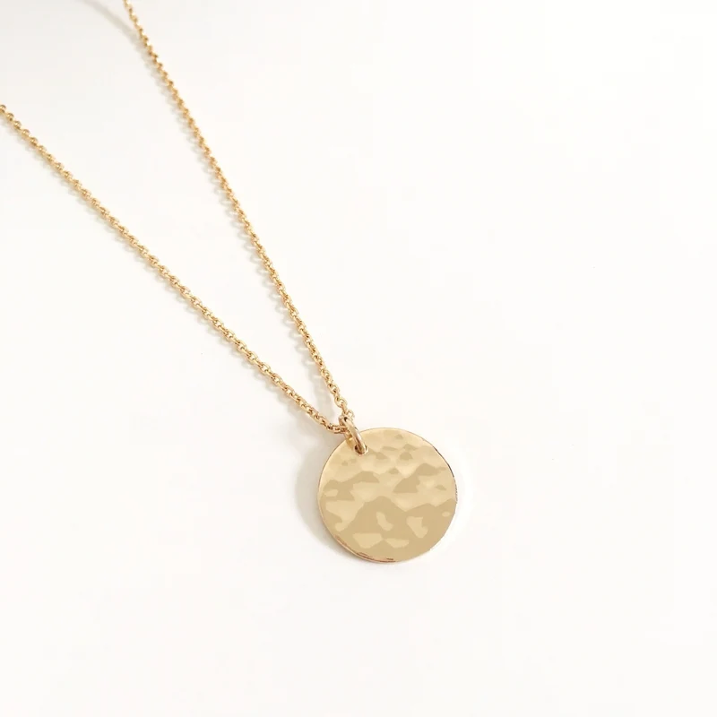 Collier "Médaille" 1,5cm martelée plaqué or