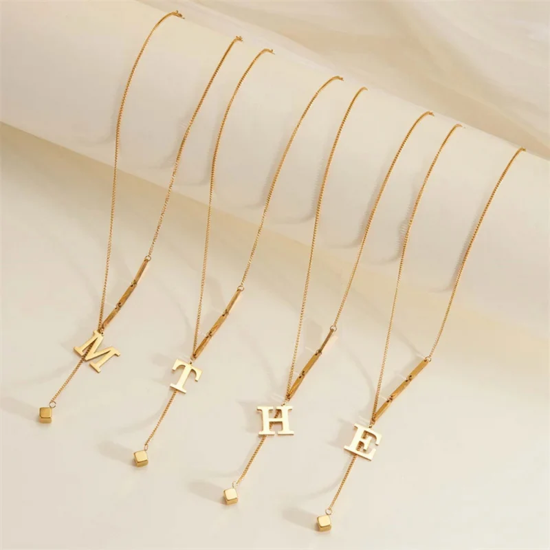 Collier en Y Lettre