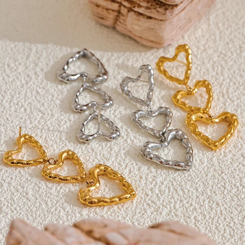 Boucles d'Oreilles Trois Cœurs