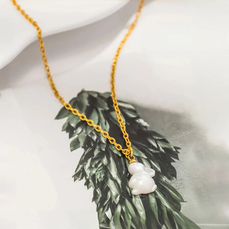 Collier Lapin Nacre Blanc
