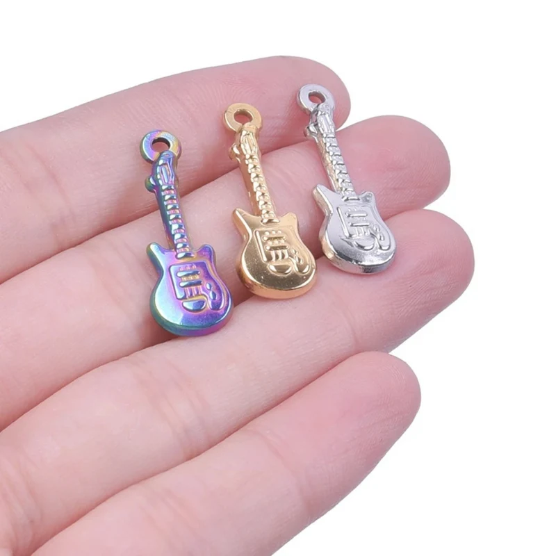 Pendentif Guitare Femme