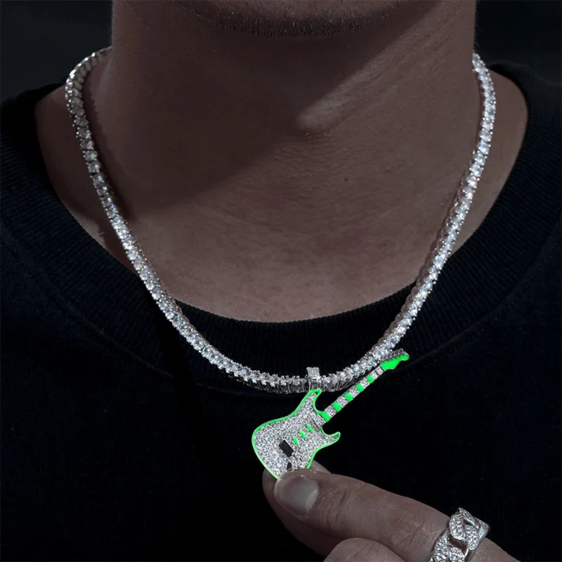Collier Guitare Fluorescente