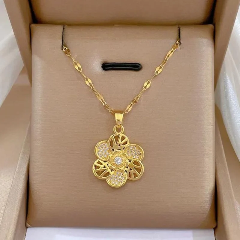 Collier Fleur Lumineux