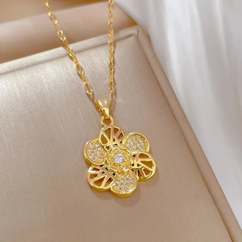 Collier Fleur Lumineux