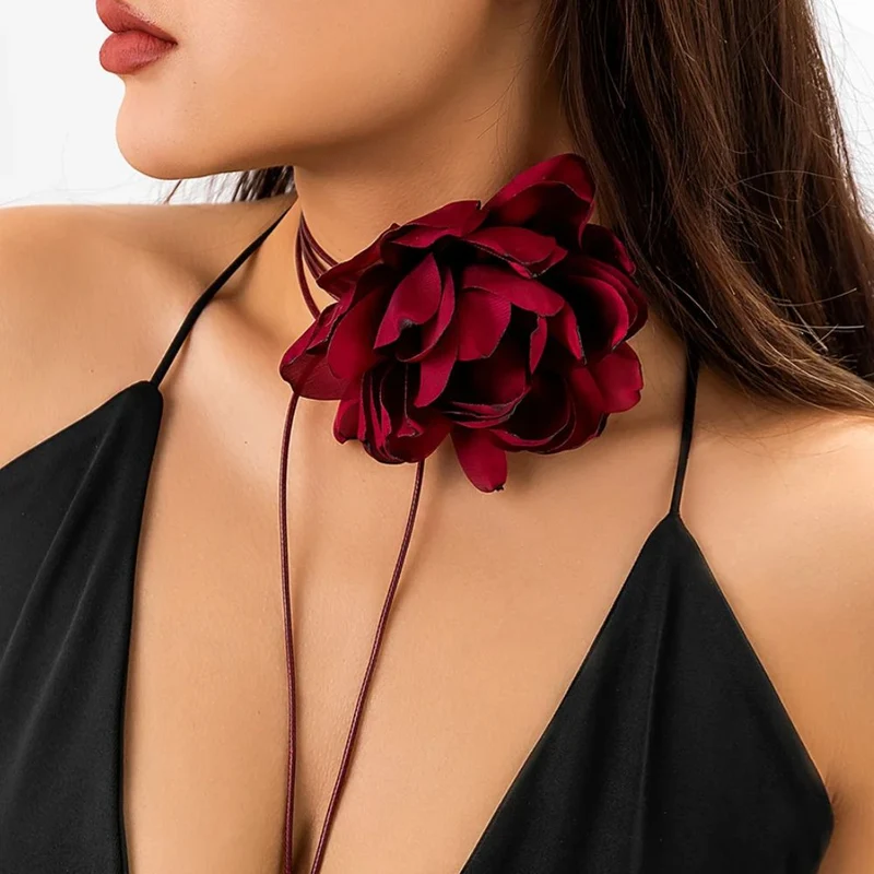 Collier Fleur Rouge