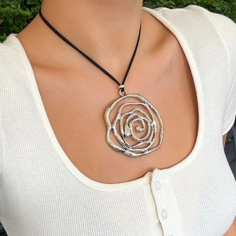 Collier Fleur Marque