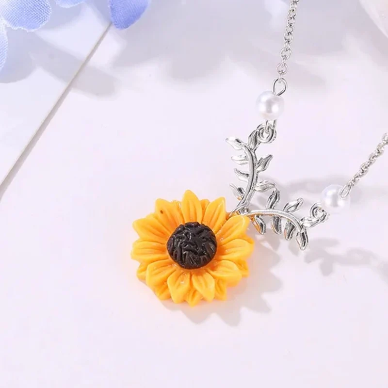 Collier Fleur Orange