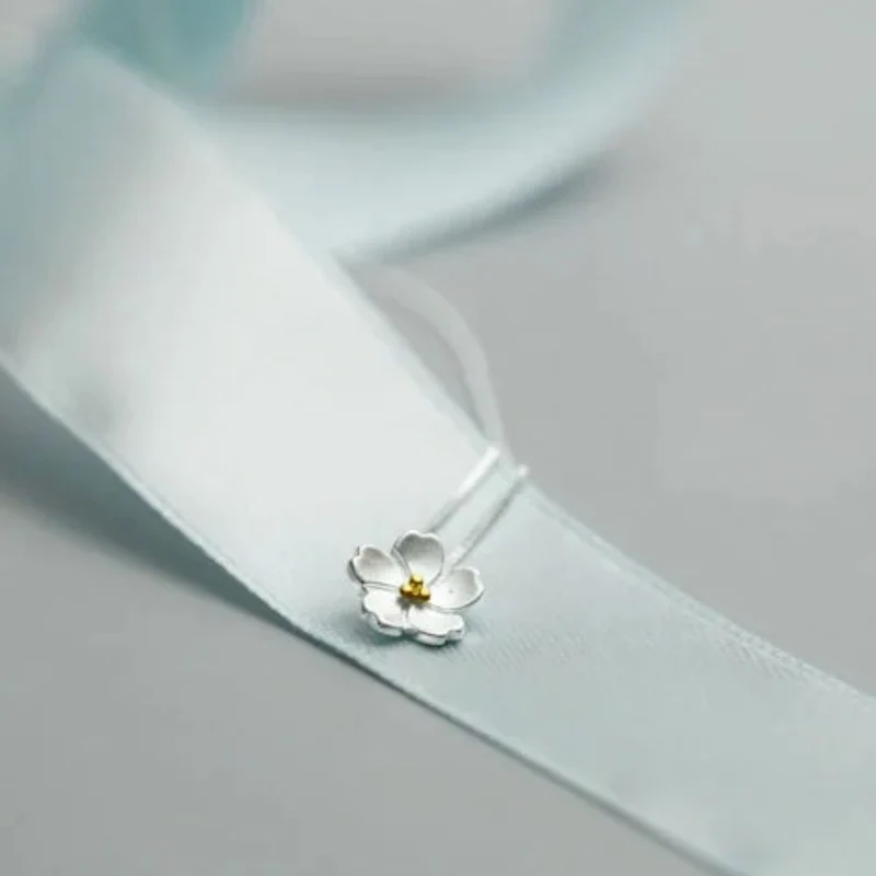 Collier Fleur Nacre