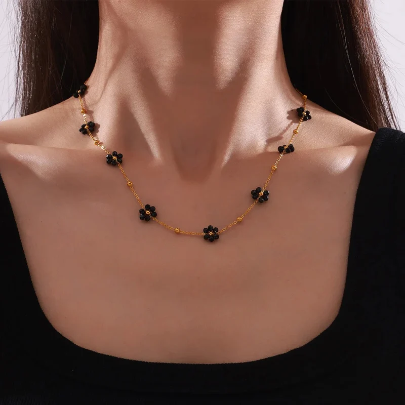 Collier Fleur Noir