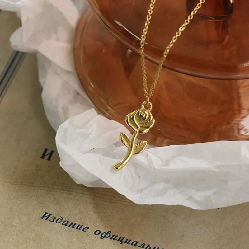 Collier Fleur Minimaliste