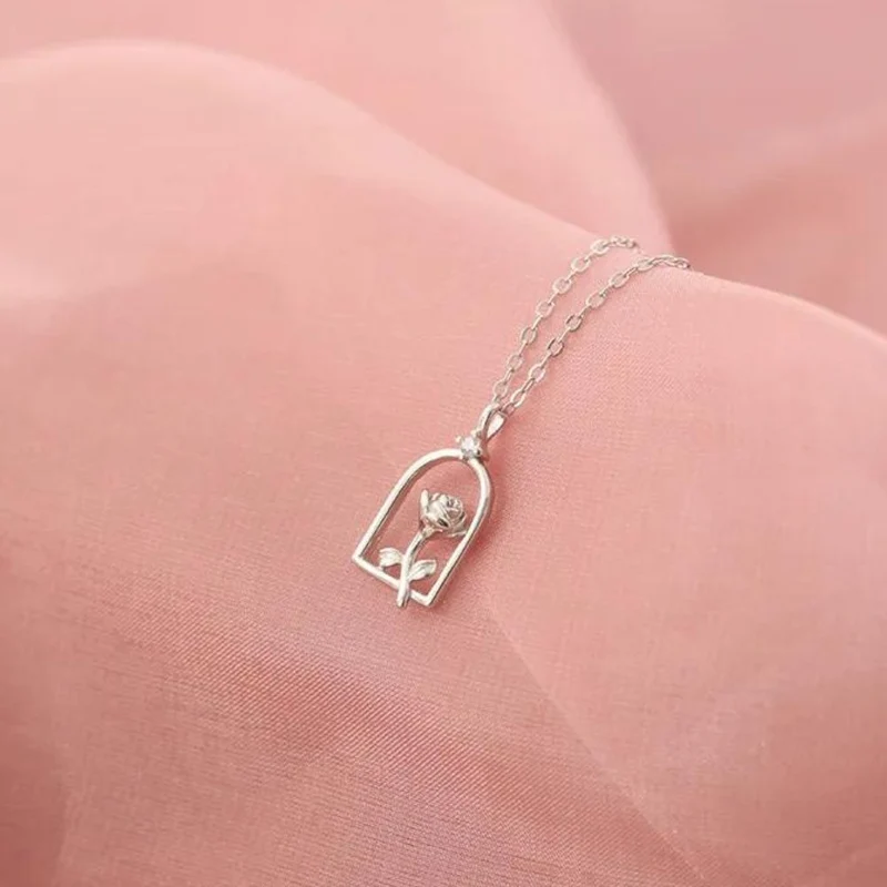 Collier Fleur Balançoire