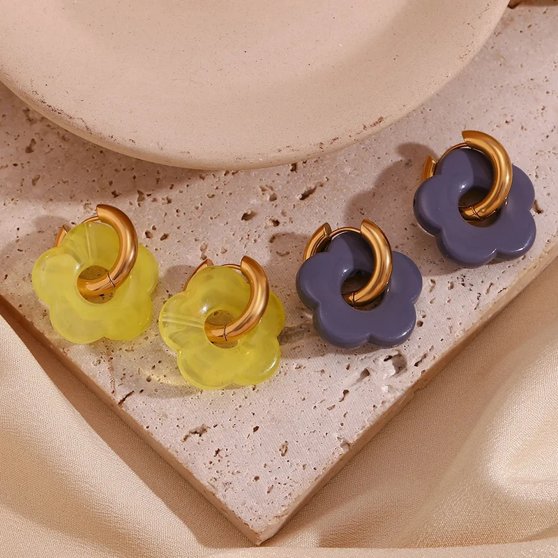 Boucles d'Oreilles Fleur Résine Ambre