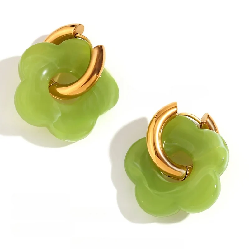 Boucles d'Oreilles Fleur Résine