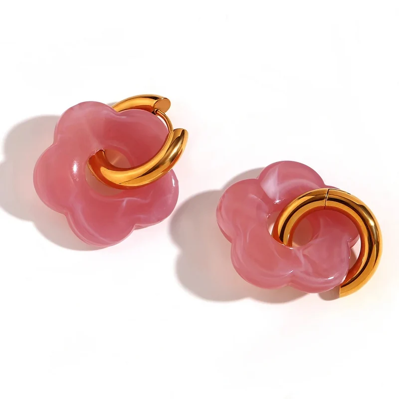 Boucles d'Oreilles Fleur Résine