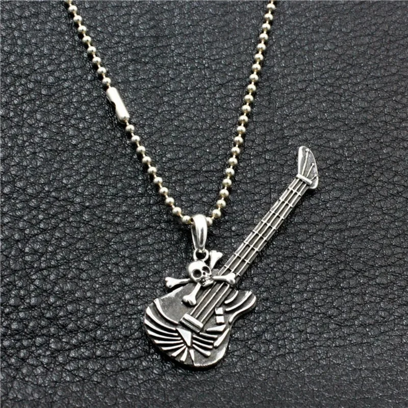 Collier Guitare Crâne