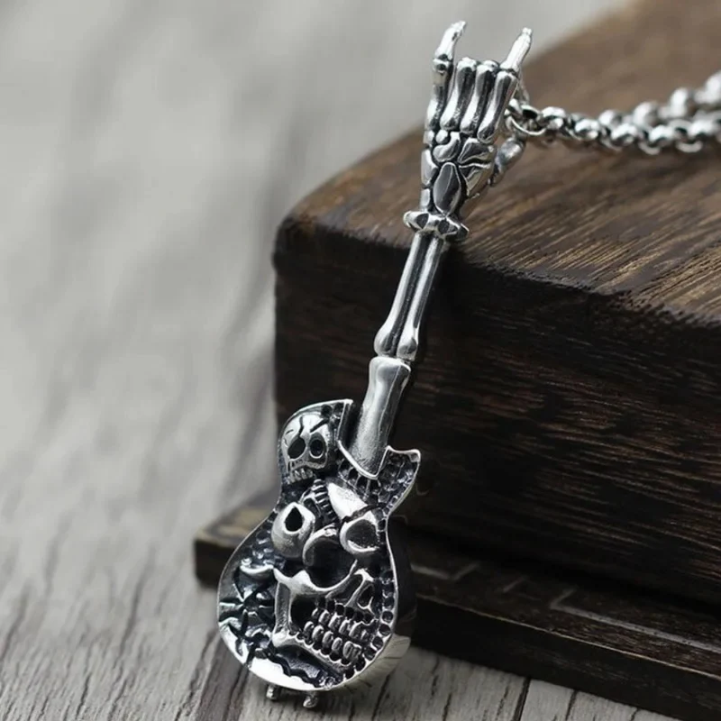 Collier Guitare Biker