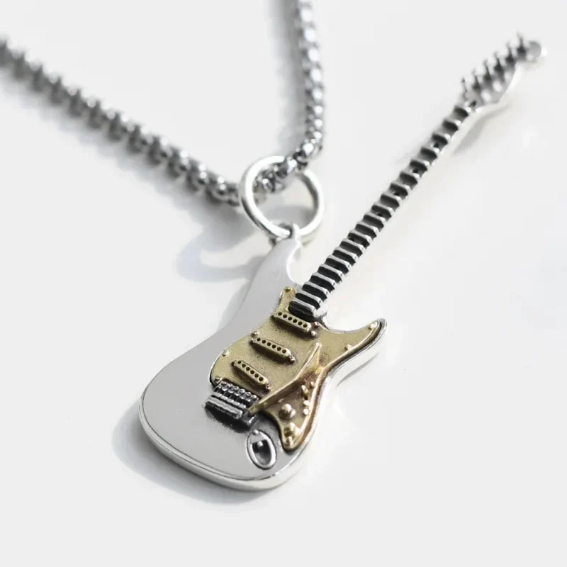 Collier Guitare Électrique