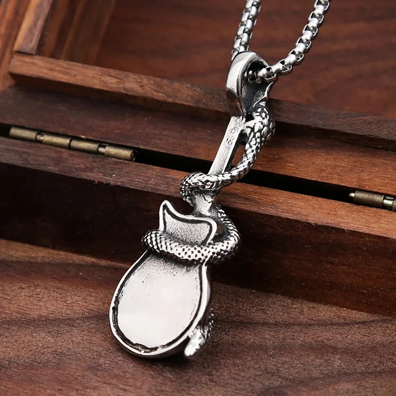 Collier Guitare Serpent