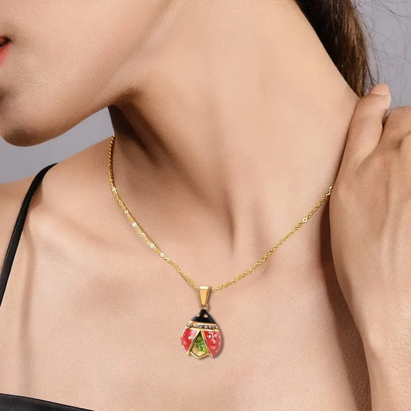 Collier avec Coccinelle