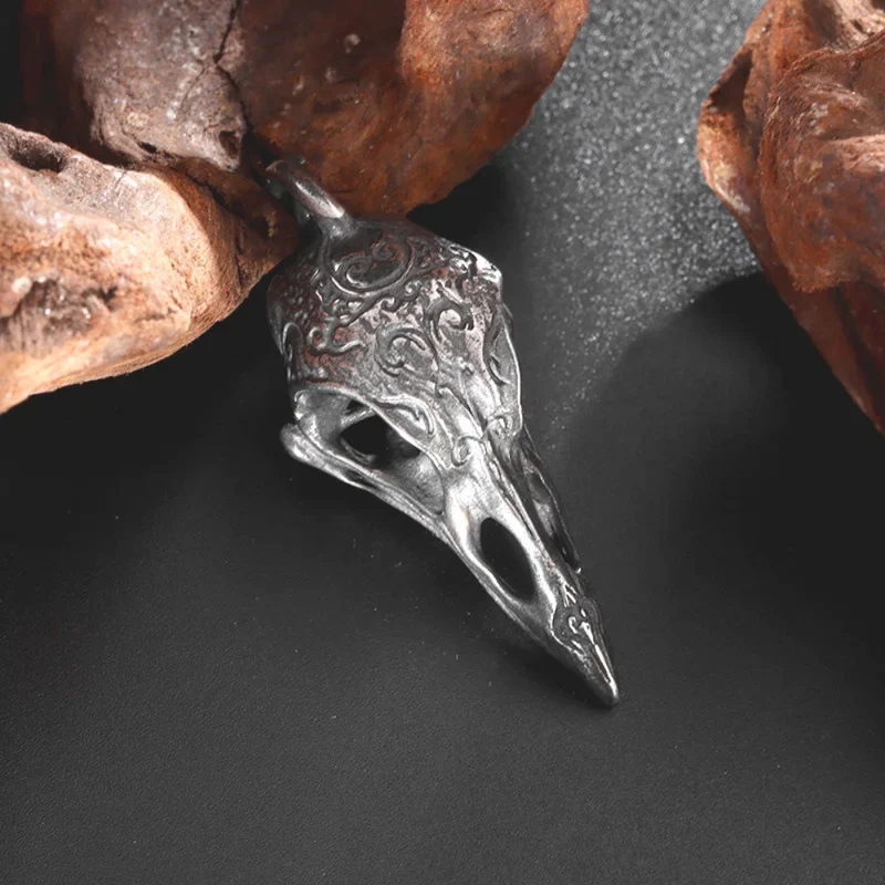 Collier Crâne de Corbeau
