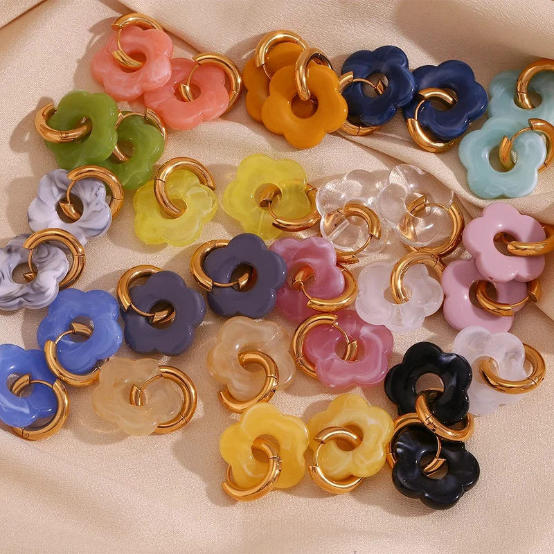 Boucles d'Oreilles Fleur Résine Bleu Ciel
