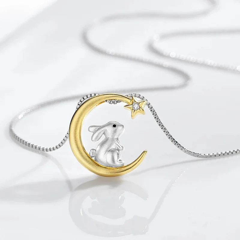 Pendentif Lune Lapin Femme