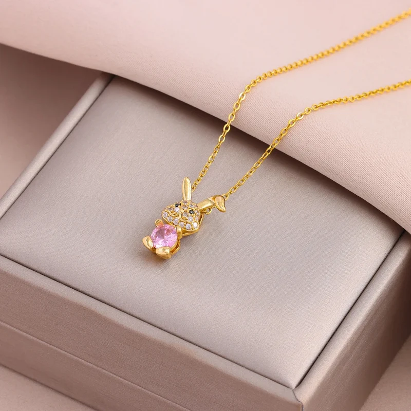 Collier Lapin Pierre Rose