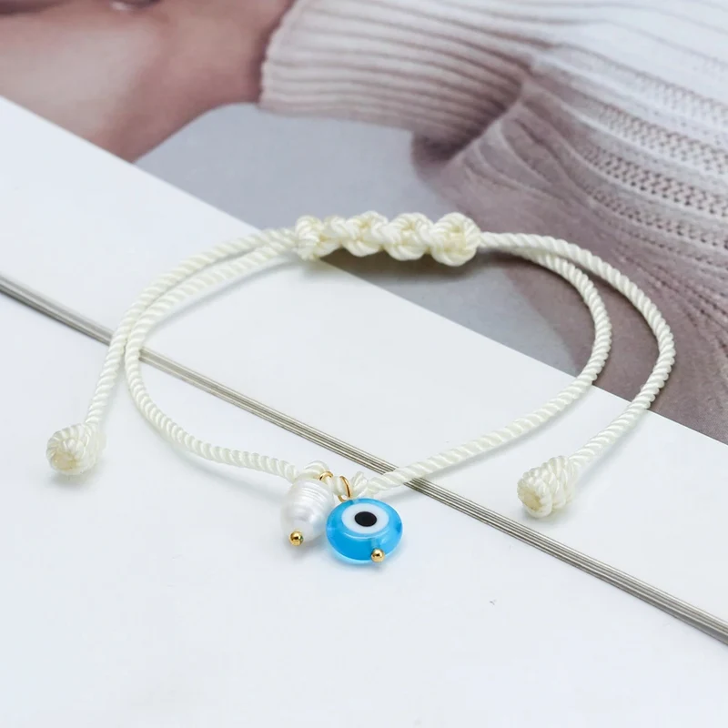 Bracelet Cordon Blanc Œil et Perle Naturelle