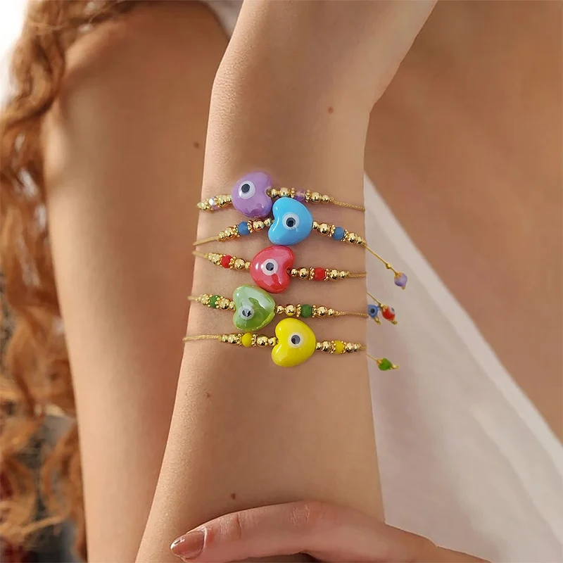 Bracelet Fil Œil Cœur Vert
