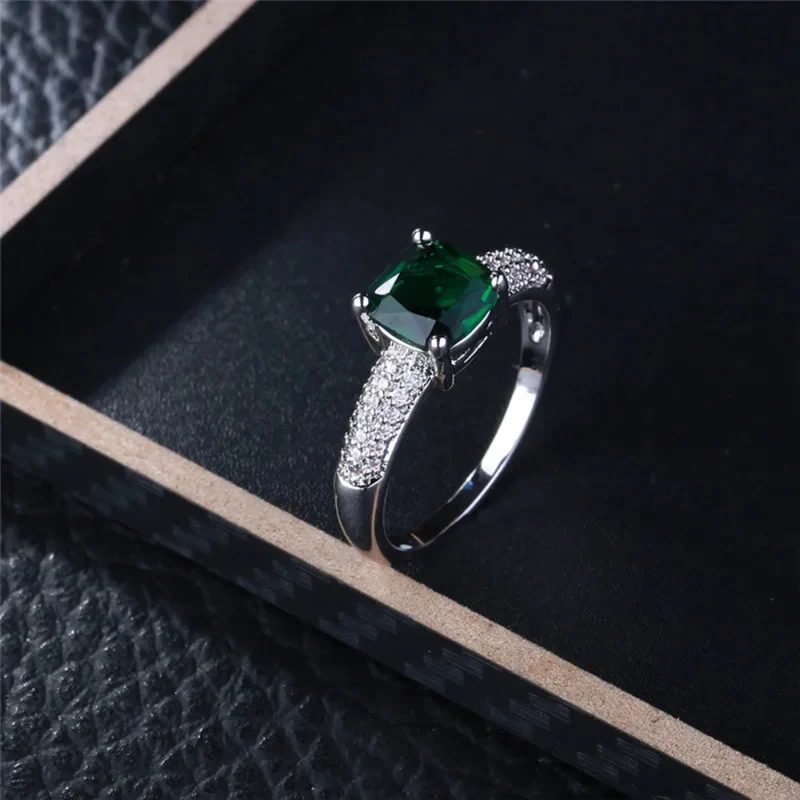 Bague Pierre Verte Carrée