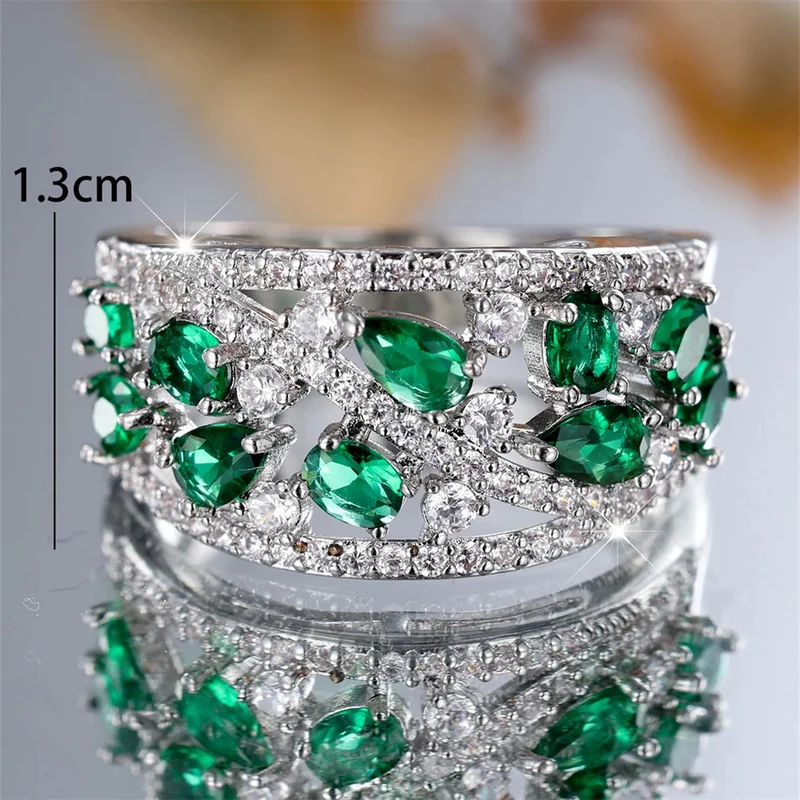 Bague Fines Pierres Vertes