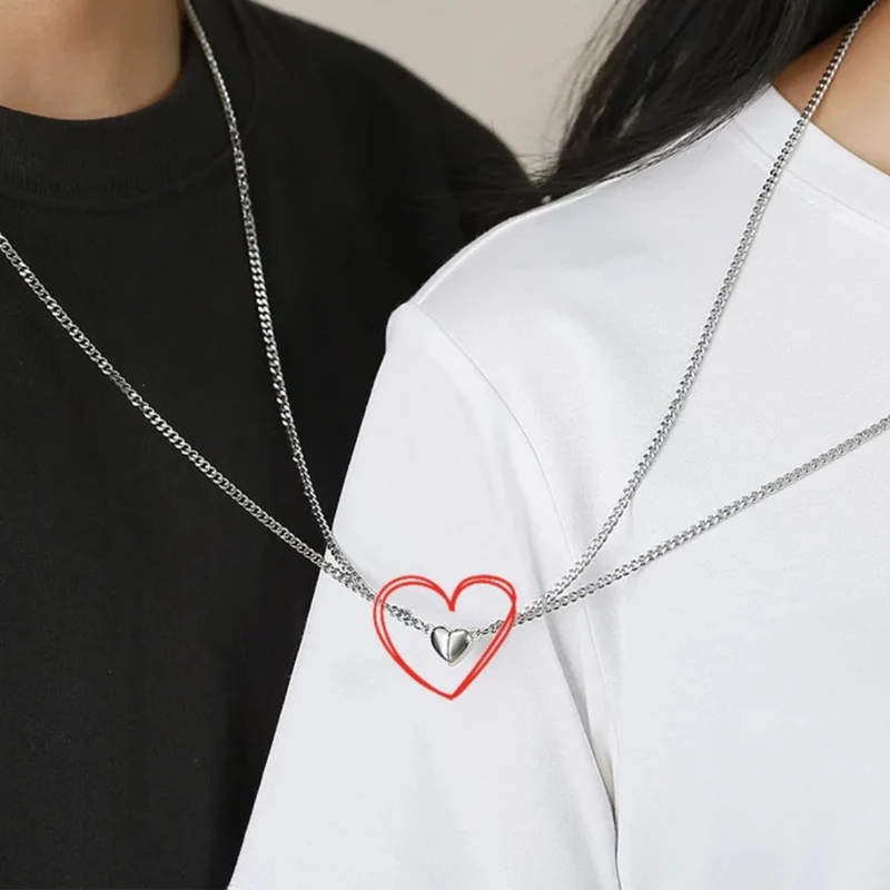 Collier Couple Cœur Aimanté