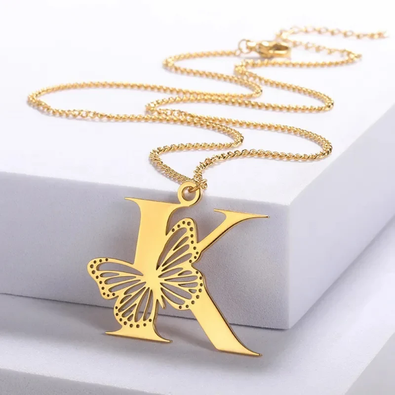 Collier Initiale K Papillon