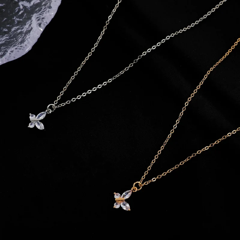 Collier Papillon Cristaux