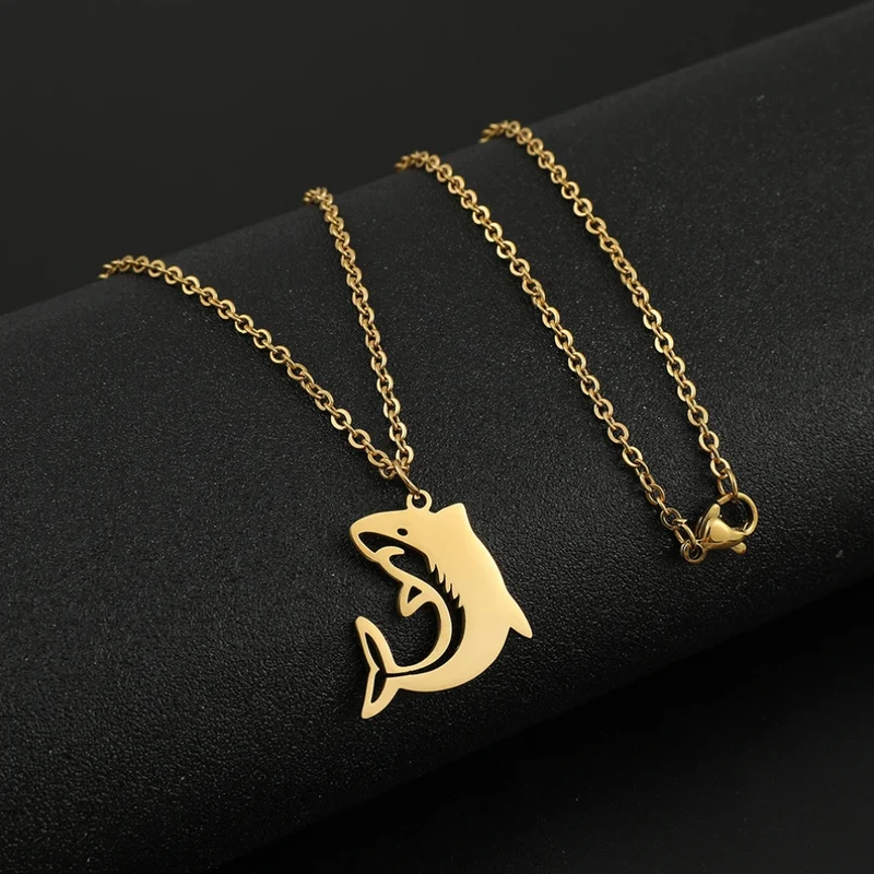 Collier Requin Or