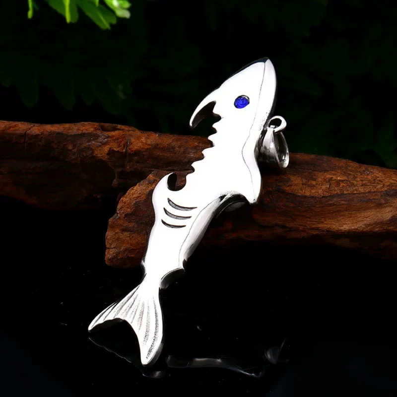 Collier Requin Croqué