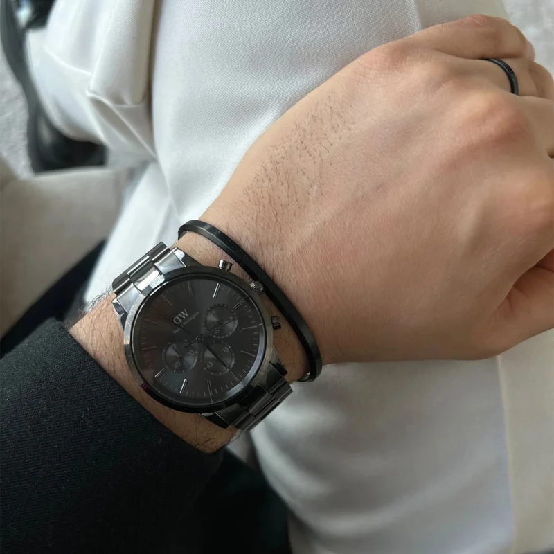 Daniel Wellington Iconic Link Hommes Montre Noir DW00100642