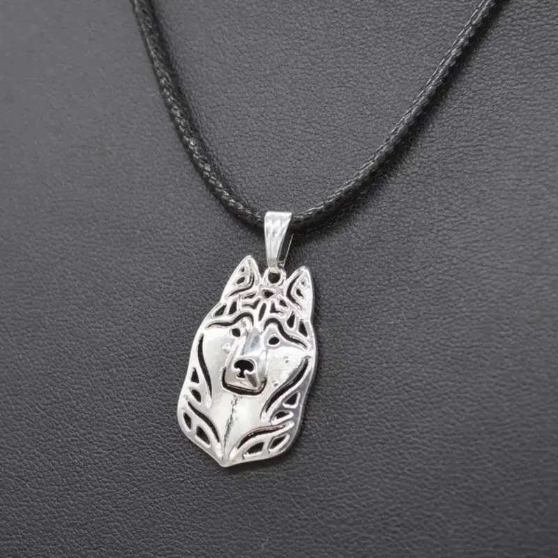 Collier Loup Cuir