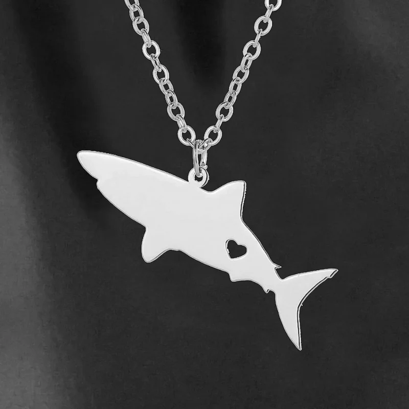 Collier Requin Cœur