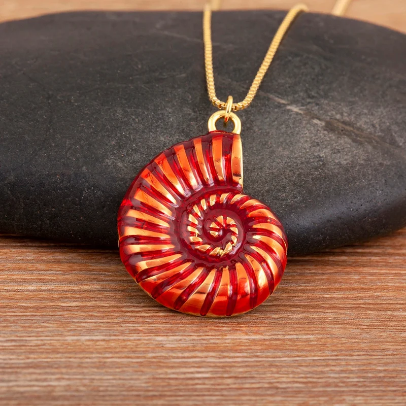 Collier Escargot Rouge
