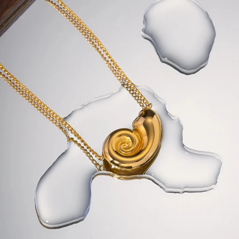Collier Escargot Or