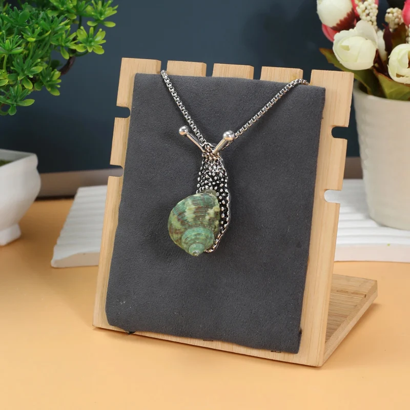 Collier Imitation Escargot