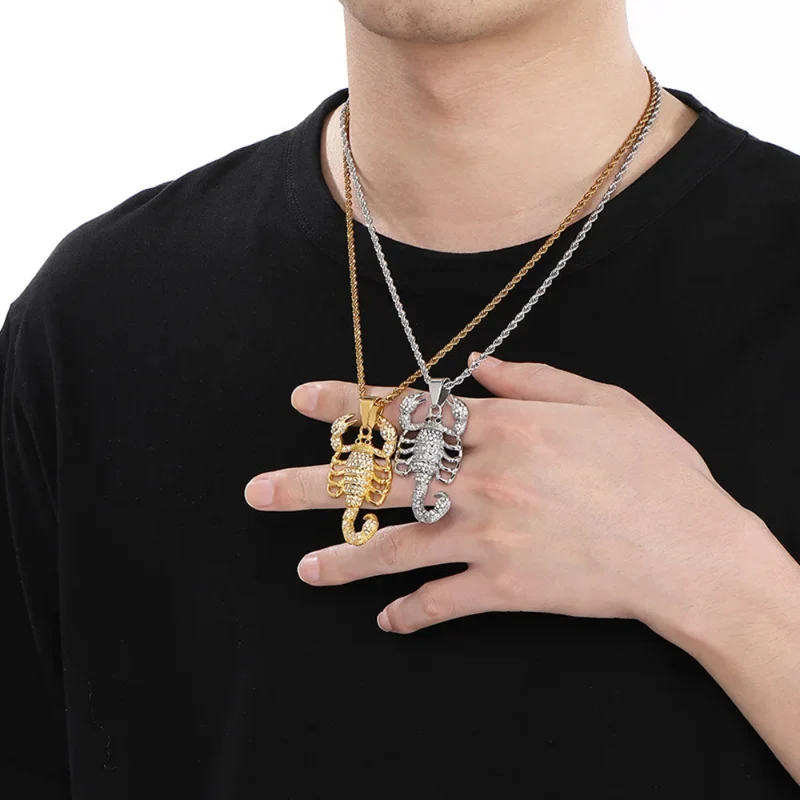Collier Scorpion Homme