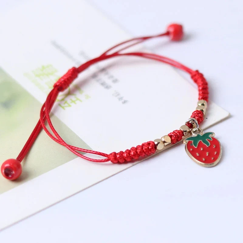 Bracelet Fraise Cordon