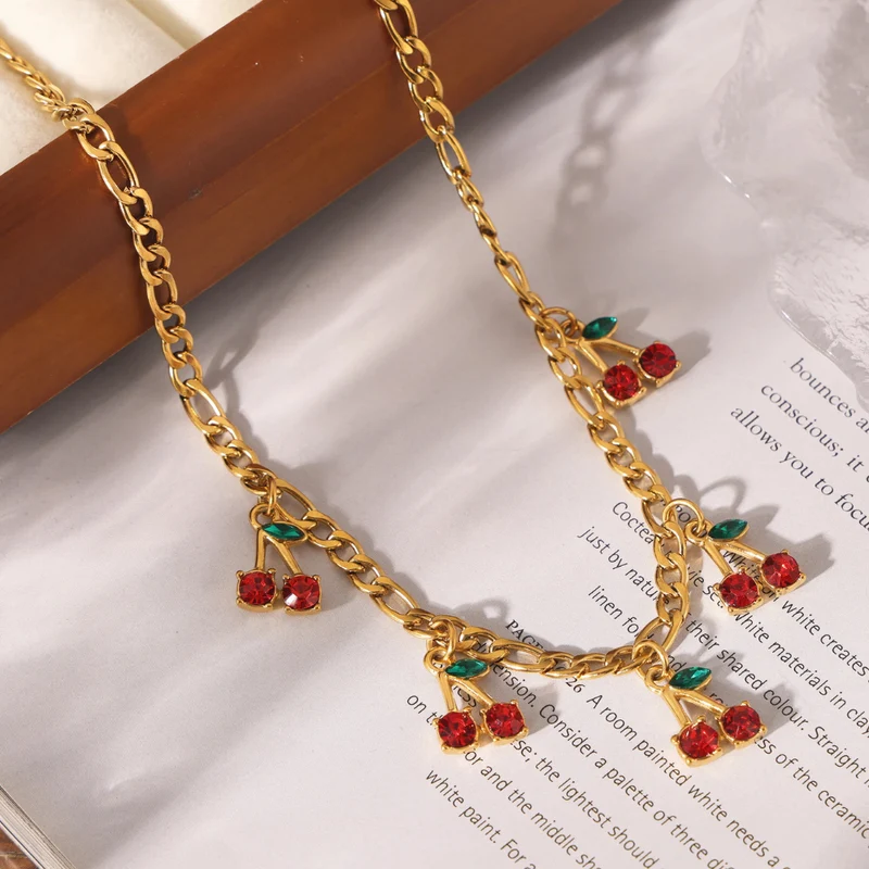 Collier Cerise Ras de Cou