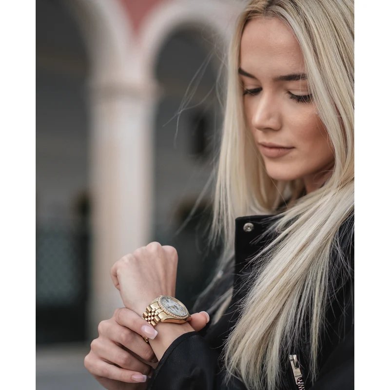 Jacques du Manoir Inspiration Femmes Montre Or NRO.12
