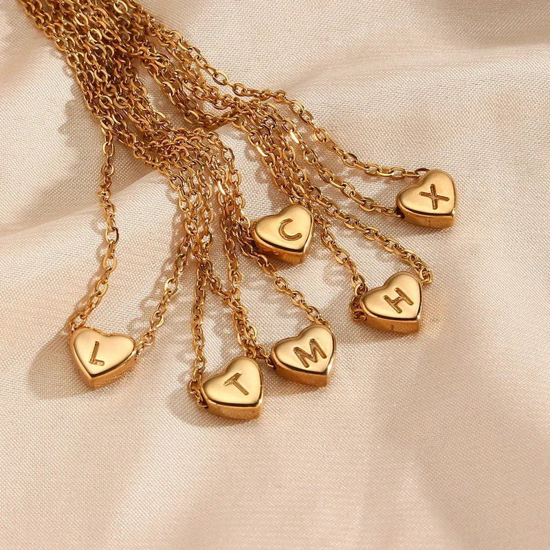 Collier Initiale V Cœur