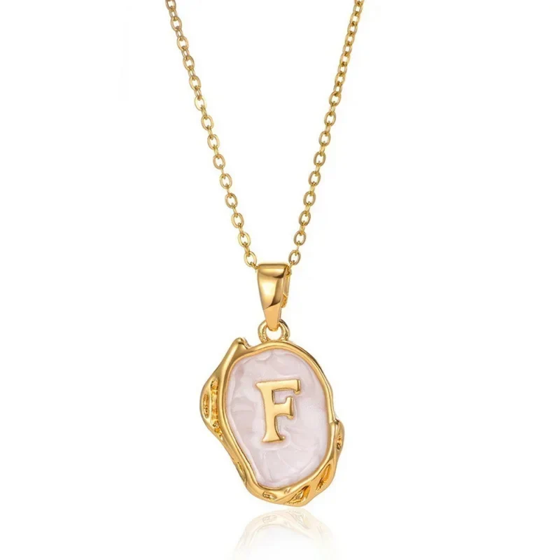 Collier Initiale F Abstrait