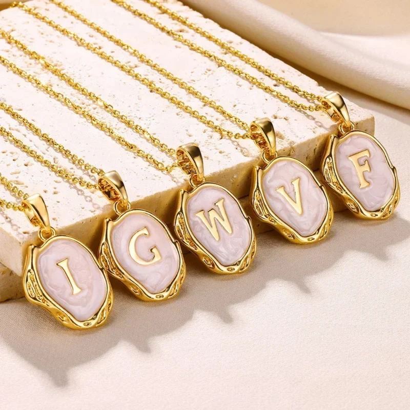 Collier Initiale H Abstrait