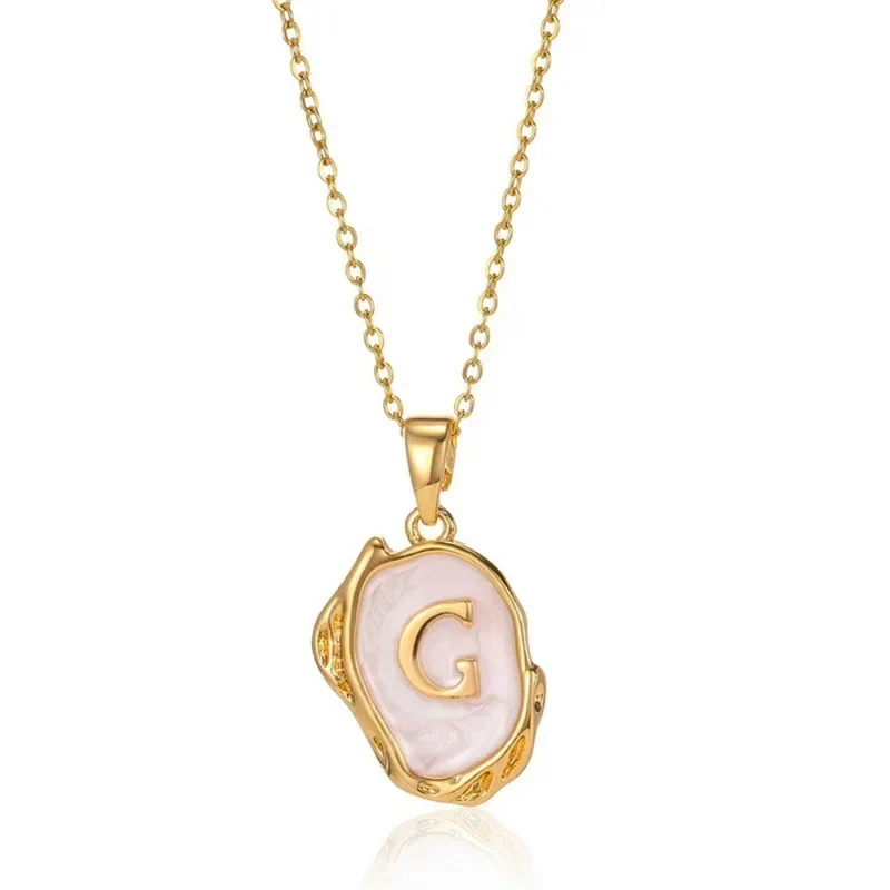 Collier Initiale Abstrait